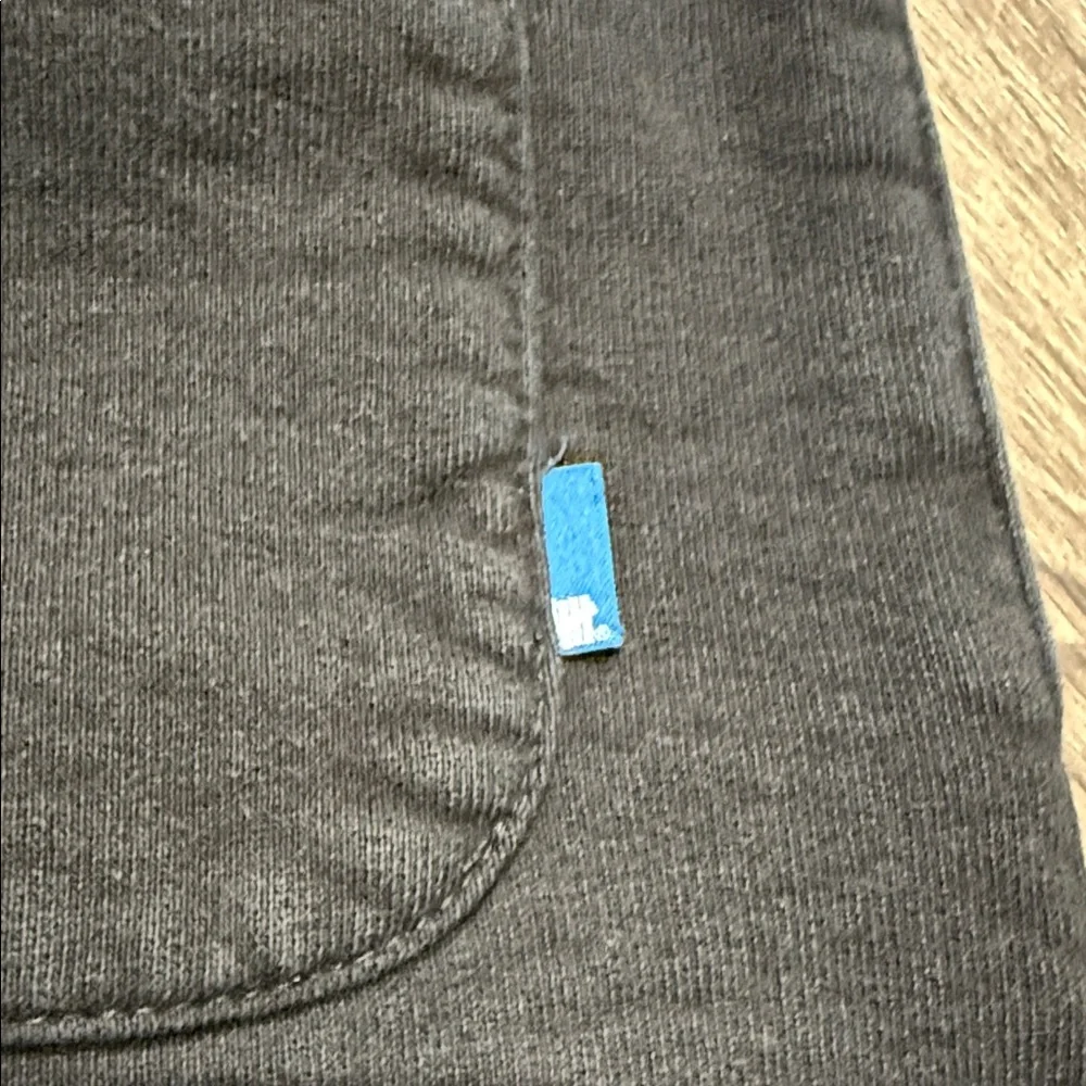 Like new Undefeated Black cloth Athletic Shorts - Picture 7 of 7